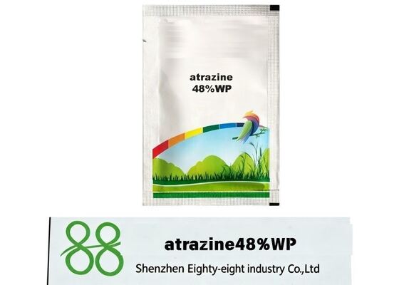 L'atrazine 48% WP est un herbicide systémique sélectif triazine, qui agit pour la gestion des mauvaises herbes avant l'émergence et au début de l'apparition.